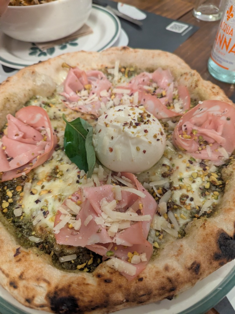 Carta de Restaurantes en Valencia, A' Napule - Restaurante Pizzería Napolitana, Pizza bufalina