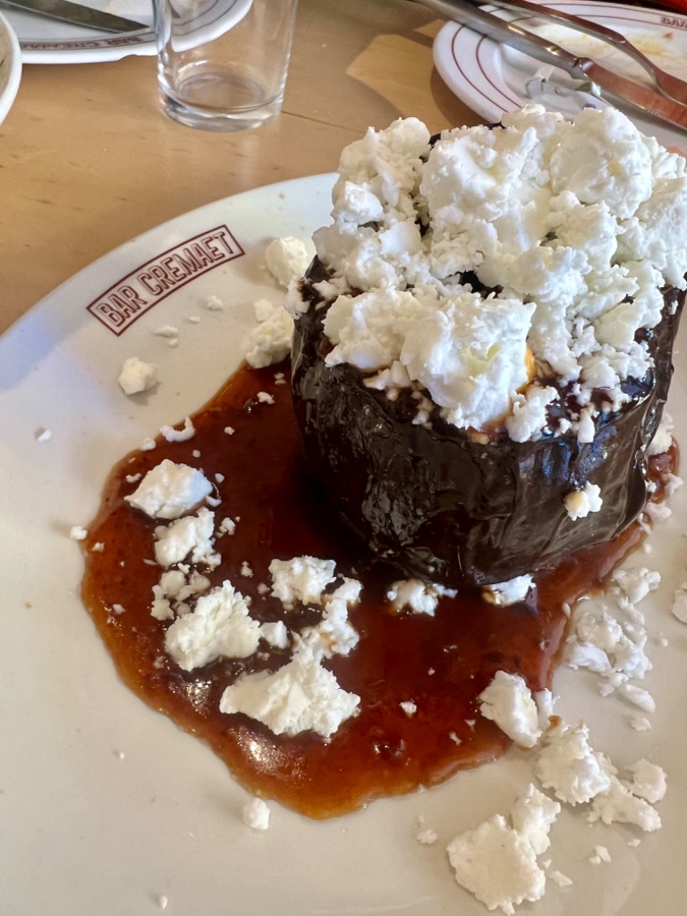 Menu of Restaurants in Valencia, Bar Cremaet, Berenjena con salsa de soja miel y queso feta