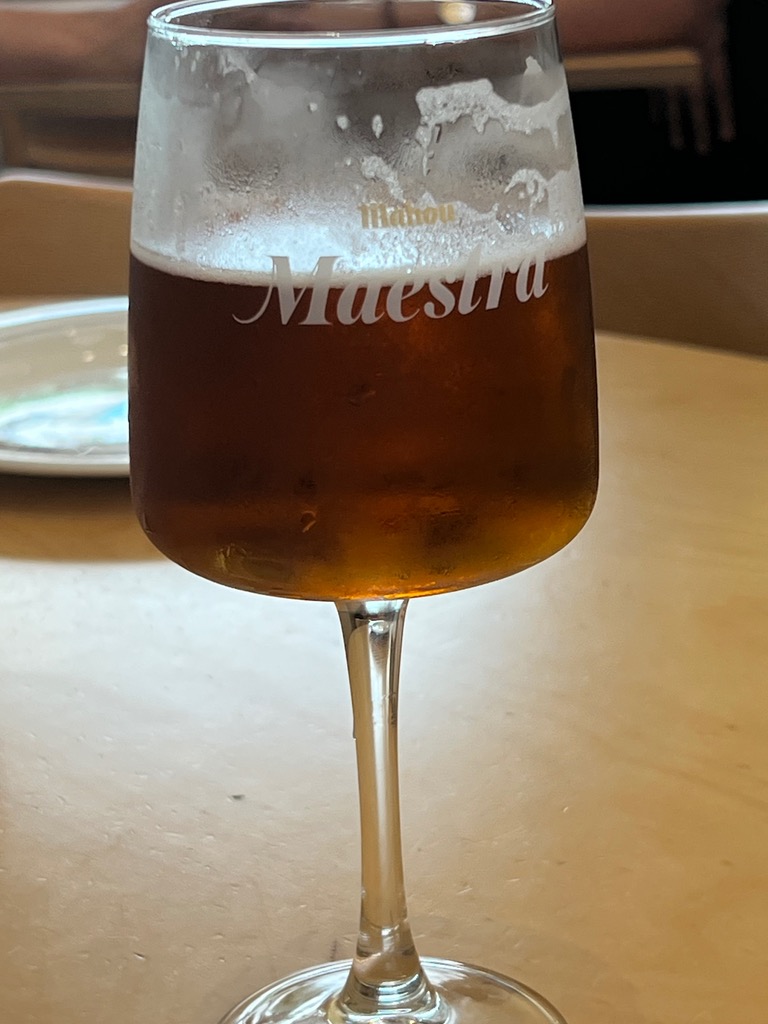 Gastronomy recommendation in Valencia: Cerveza Mahou maestra