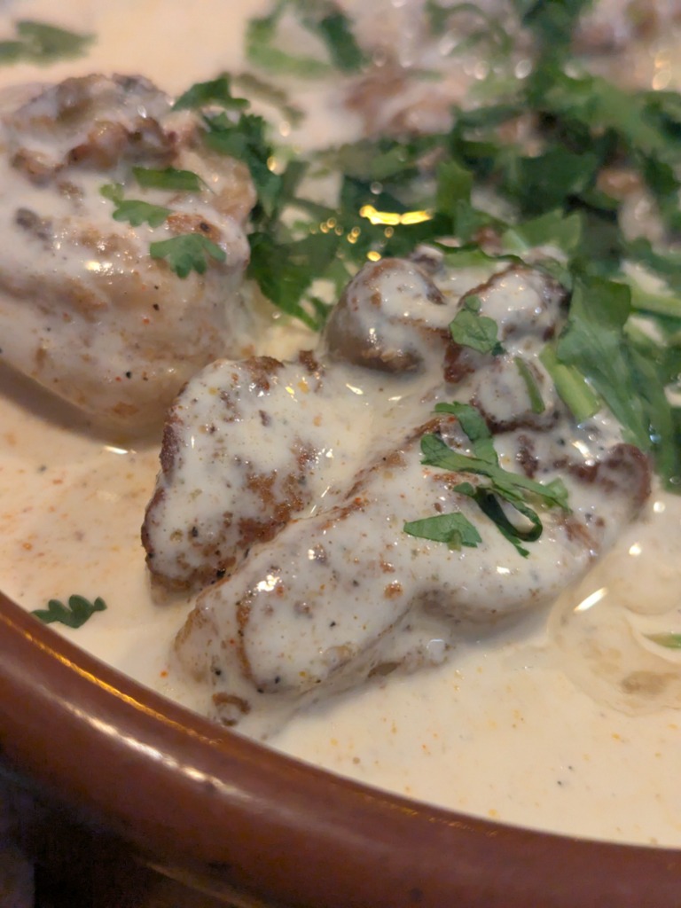 Carta de Restaurantes en Valencia, Batumi Mestalla, Chkmeruli