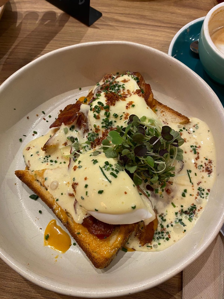 Carta de Restaurantes en Valencia, Bikini Mercat, Benedict meets bikini