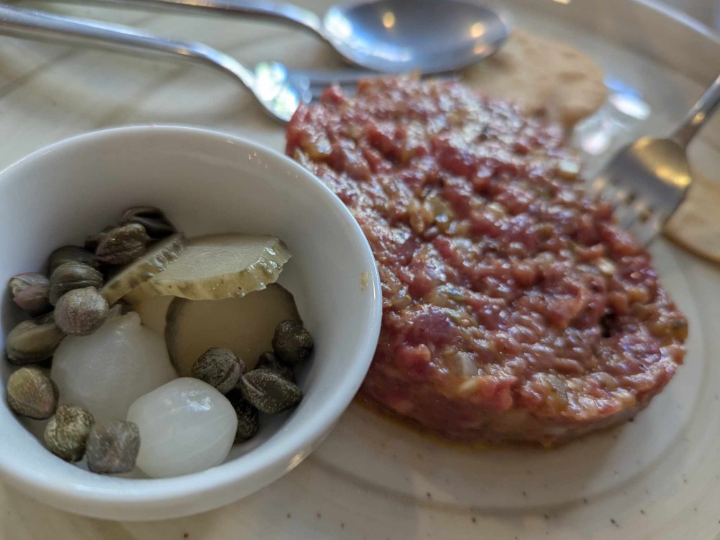 Recomendación gastronómica de Valencia: Steak tartar