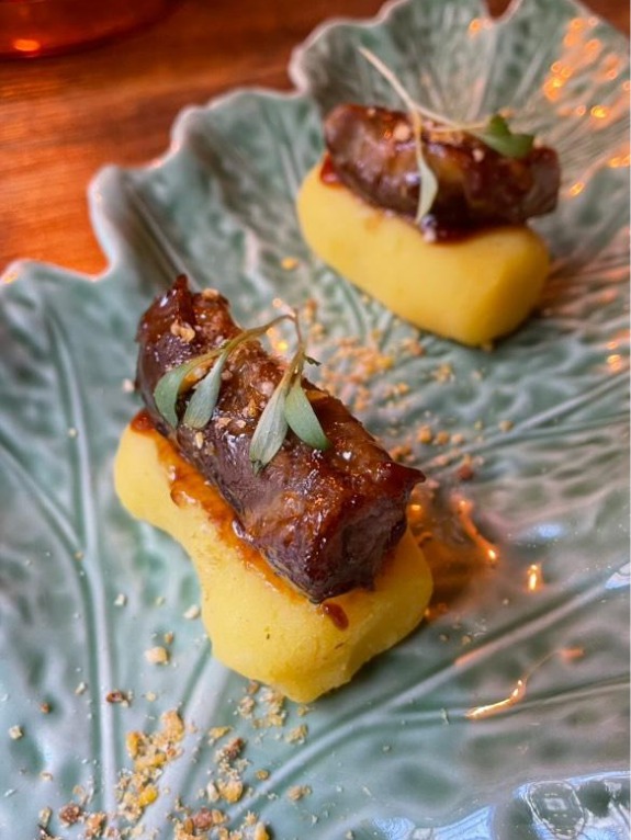 Gastronomy recommendation in Valencia: Causa limeña con lagarto ibérico