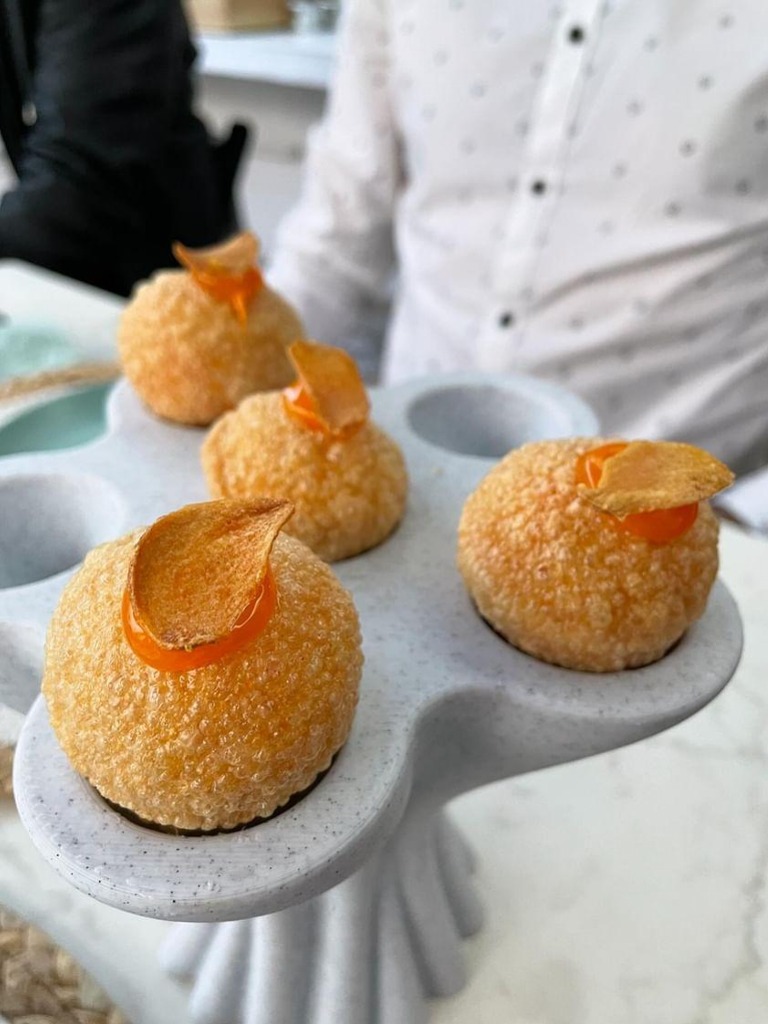 Carta de Restaurantes en Valencia, El Almacén, 𝐏𝐮𝐫𝐢 𝐝𝐞 𝐬𝐚𝐥𝐦𝐨𝐫𝐞𝐣𝐨