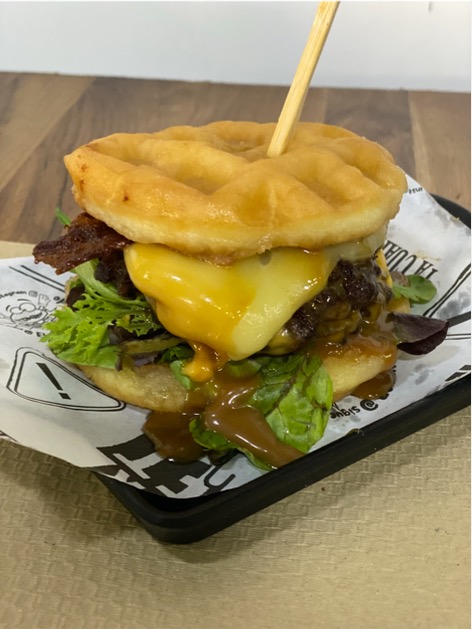 Carta de Restaurantes en Valencia, El Tarantín Chiflado, Hamburguesa la chiflada
