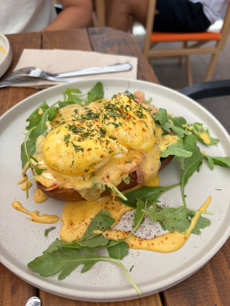 Carta de Restaurantes en Valencia, FOUR Specialty Coffee & Bistro ®, Benedictine 4C&B