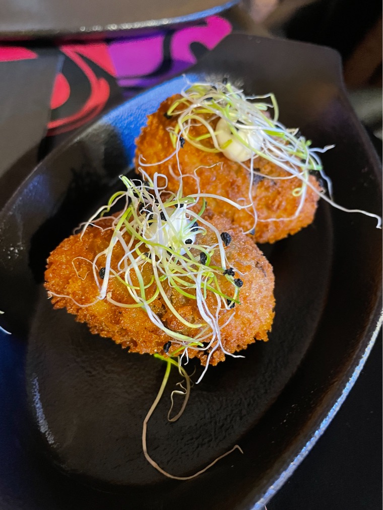Menu of Restaurants in Valencia, Guakame Street Food, Croquetas de boletus y lima
