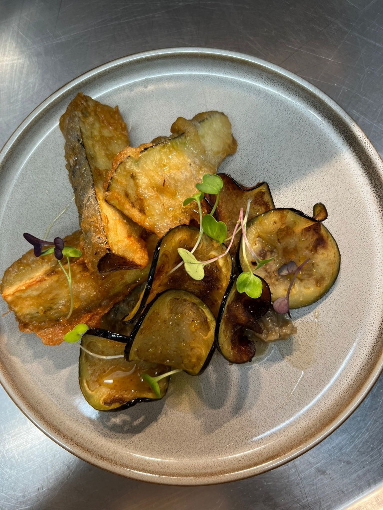 Carta de Restaurantes en Valencia, HOTEL HELEN BERGER, Berenjena en texturas