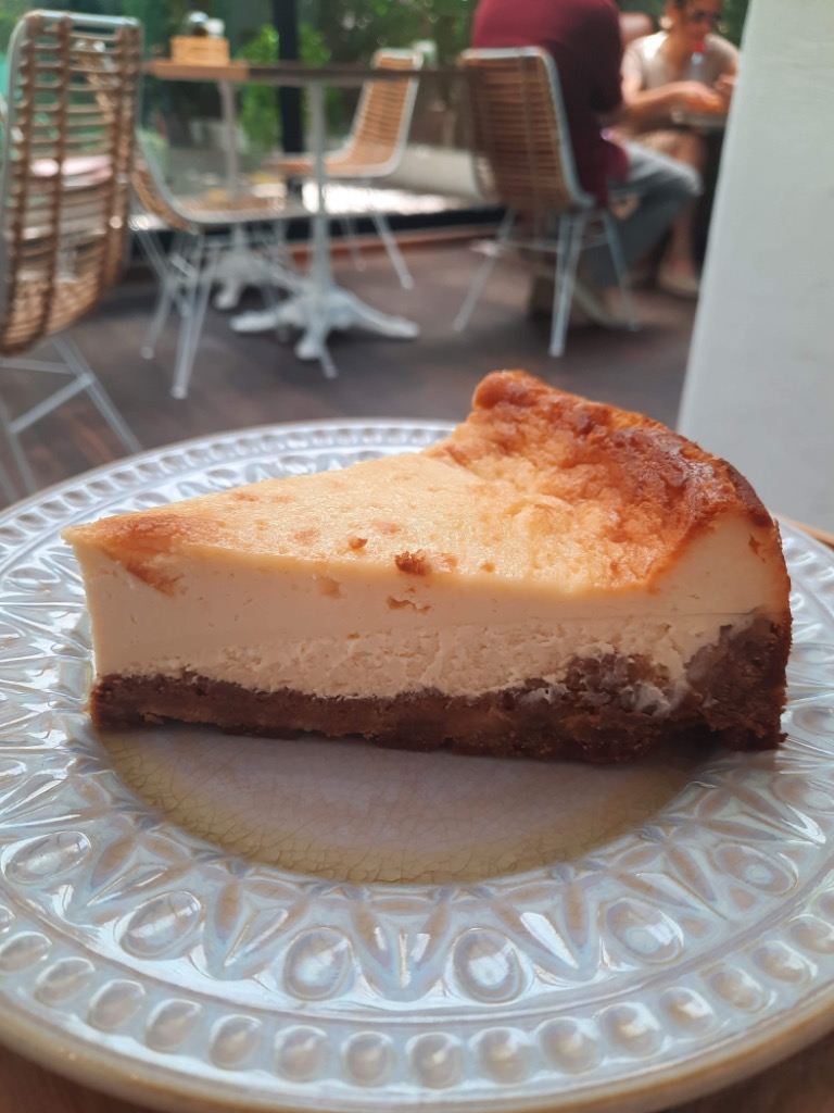 Carta de Cafeterías en Valencia, La Más Bonita Salvatierra, Cheesecake clasica