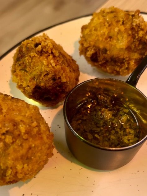 Carta de Restaurantes en Valencia, MILA Restaurante, Croquetas de asado