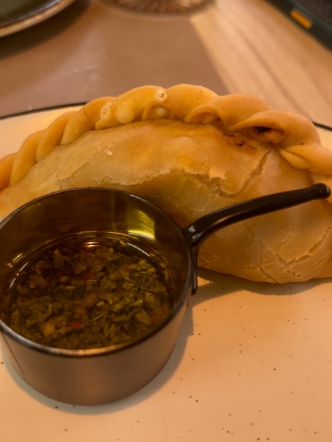 Carta de Restaurantes en Valencia, MILA Restaurante, Empanada de mila
