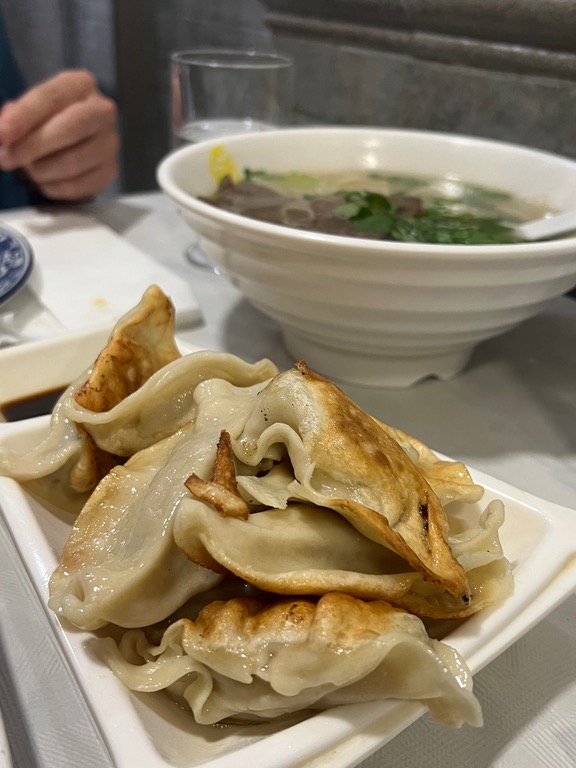Carta de Restaurantes en Valencia, Min Dou, Gyozas a la plancha