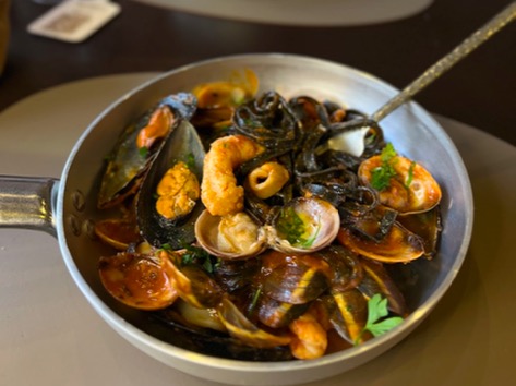 Gastronomy recommendation in Valencia: Mare nero