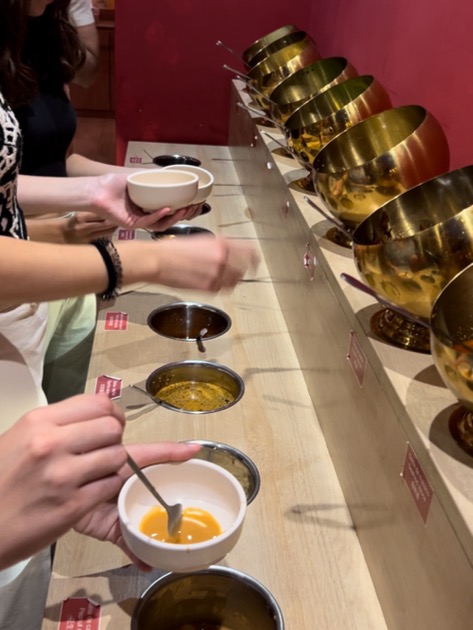 Menu of Restaurants in Valencia, Seventeen BBQ & HOT POT 重庆十七门铁板和火锅, Buffet de salsas