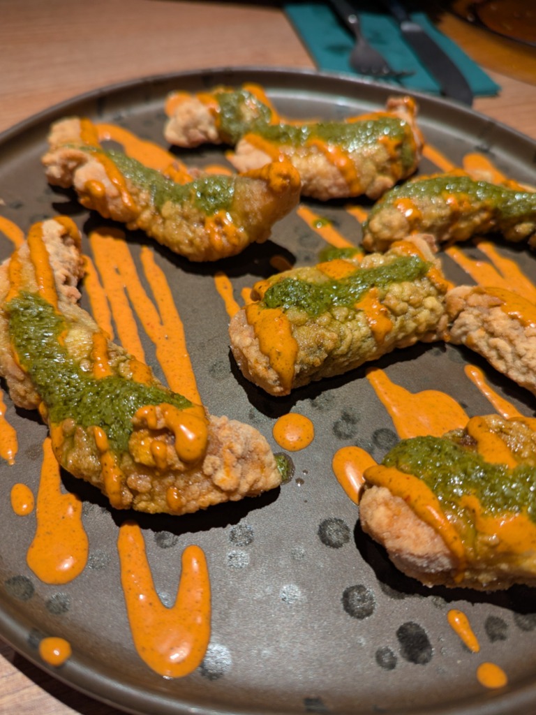 Carta de Restaurantes en Valencia, Somos Raro | Restaurante diferente en Valencia - Alameda, Corvina adobada en mojo rojo