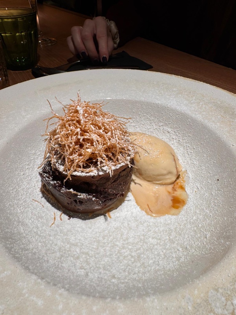 Carta de Restaurantes en Valencia, Somos Raro | Restaurante diferente en Valencia - Alameda, Coulant de chocolate