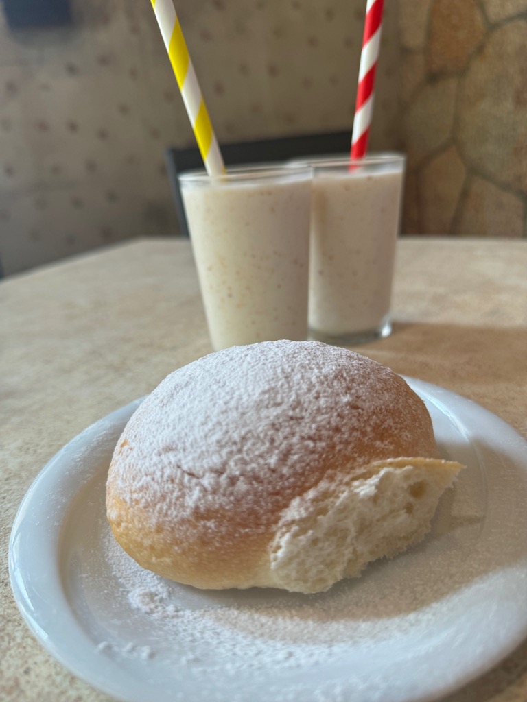 Carta de Restaurantes en Valldemossa, Pastisseria Ca'n Molinas, Coca de patata
