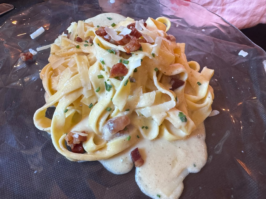 Menu of Restaurants in Vilassar de Mar, A Legna, Tagliatelle a la carbonara