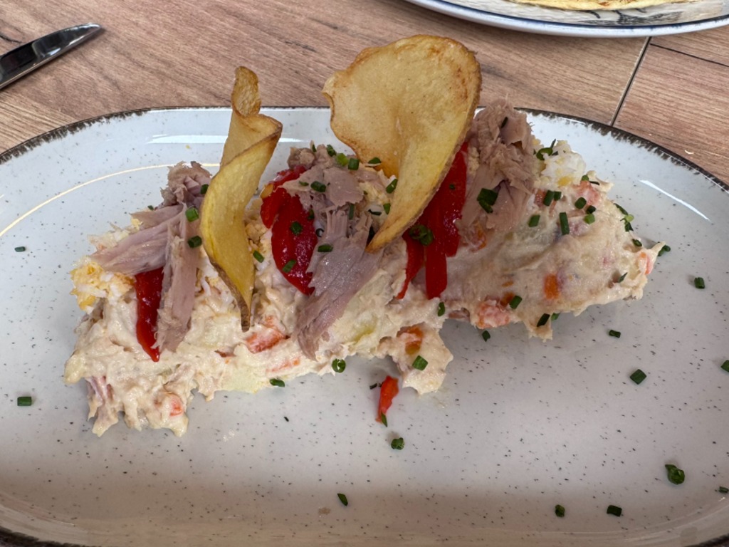 Carta de Restaurantes en Vilassar del Mar, Reilos Carnes & Grill, Ensaladilla rusa casera 100%