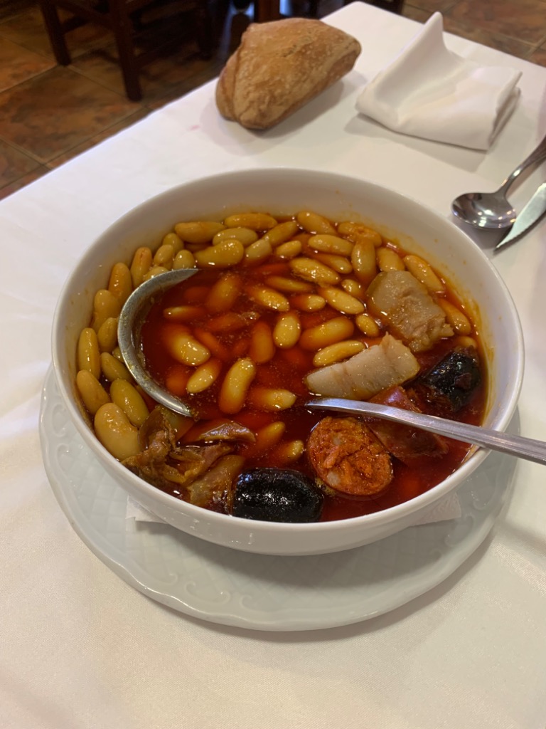 Carta de Restaurantes en Villabona, Restaurante Michem, Fabada