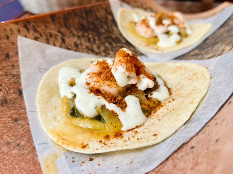 Carta de Restaurantes en Villajoyosa, Taverna Valenciana El Pòsit, 𝗧𝗔𝗖𝗢 de gamba blanca
