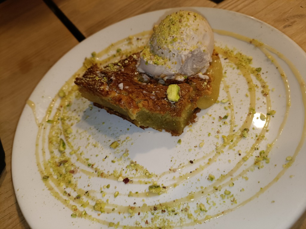 Carta de Restaurantes en Villava, Gastro Okei Errialde, Brownie de pistacho