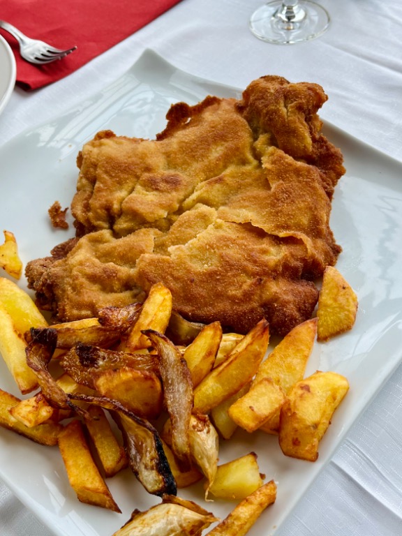 Menu of Restaurants in Villaviciosa, El Catalín, Cachopo