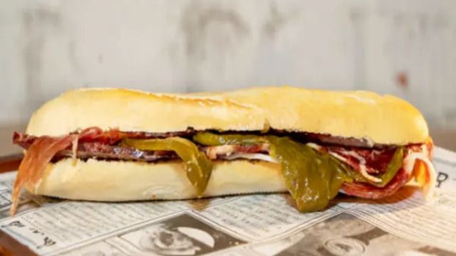 Menu of Restaurants in Vitoria-Gasteiz, London Café Vitoria, 6. Jamón ibérico con pimiento verde