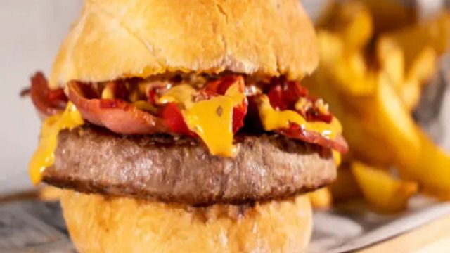 Menu of Restaurants in Vitoria-Gasteiz, London Café Vitoria, Bentley, Hamburguesa de angus