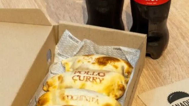 Menu of Restaurants in Vitoria-Gasteiz, Panaditas, Pack de 6 Panaditas + 2 Bebidas