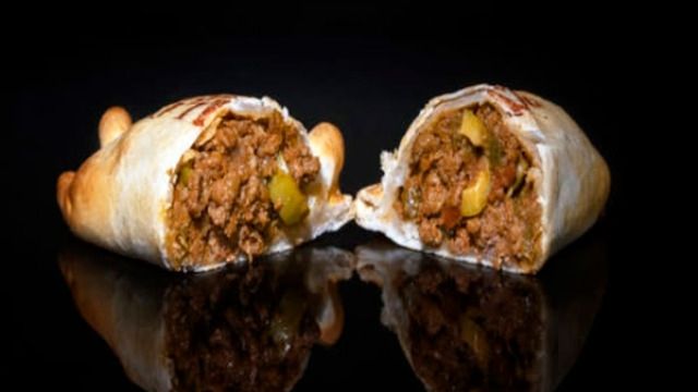 Menu of Restaurants in Vitoria-Gasteiz, Panaditas, Panadita de Carne Picante 