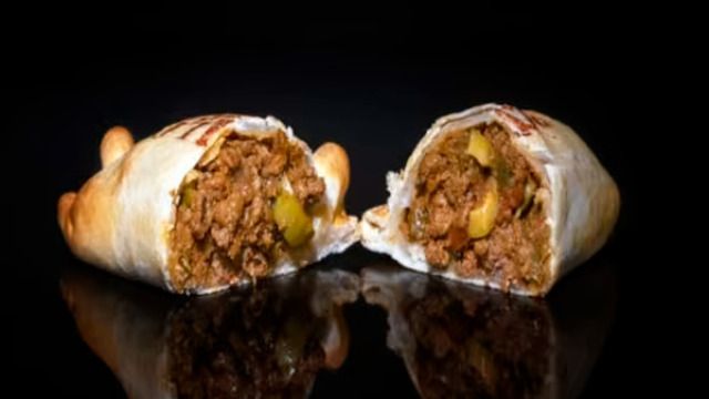 Menu of Restaurants in Vitoria-Gasteiz, Panaditas, Panadita de Carne Suave 