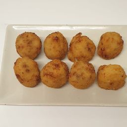 Carta de Restaurantes en Vitoria-Gasteiz, Pollo Bueno, Croquetas de jamón serrano