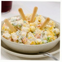 Carta de Restaurantes en Vitoria-Gasteiz, Pollo Bueno, Ensaladilla rusa 250g