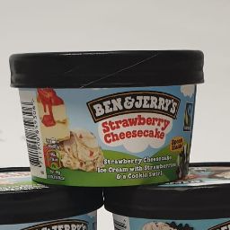 Carta de Restaurantes en Vitoria-Gasteiz, Pollo Bueno, Helado Ben & Jerry´s Strawberry Cheesecake