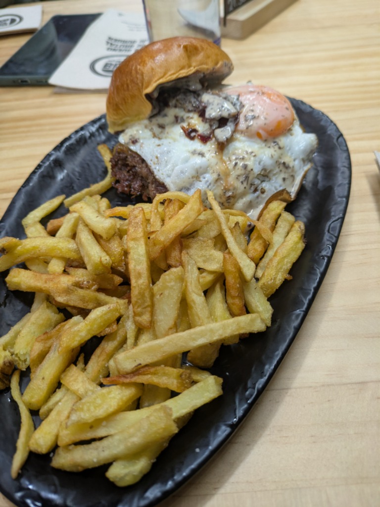 Menu of Restaurants in Zaragoza, B de Burger, Trufada Gourmet Edition