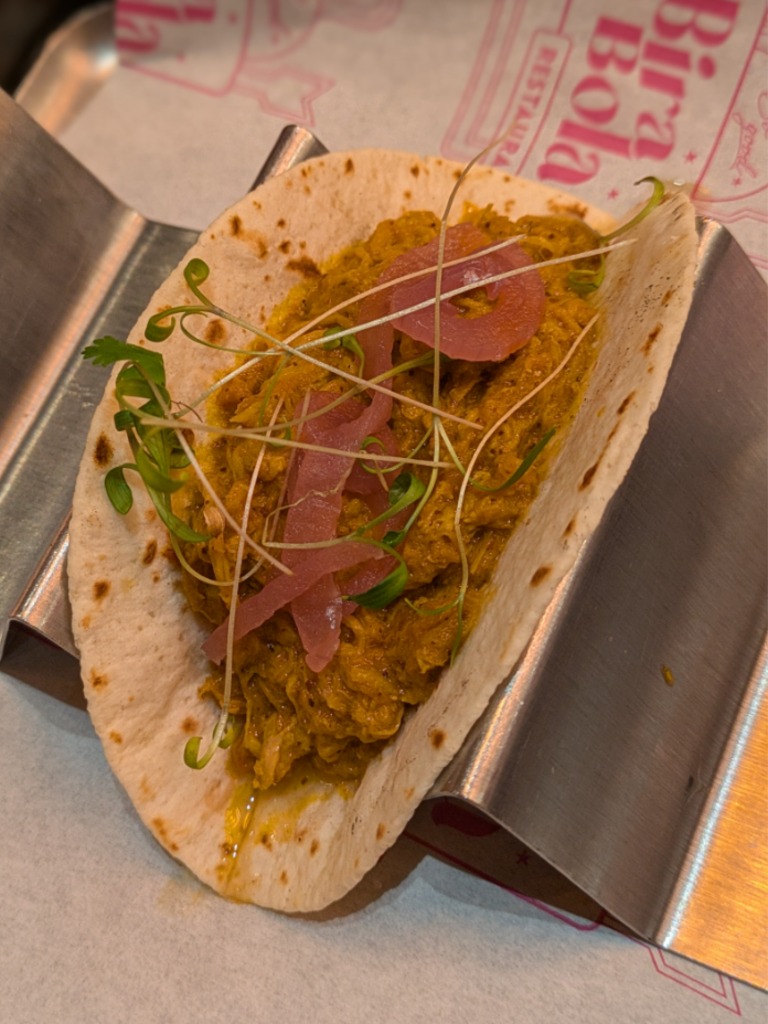 Carta de Restaurantes en Zaragoza, BiraBola Restaurante, Taco de cochinita pibill