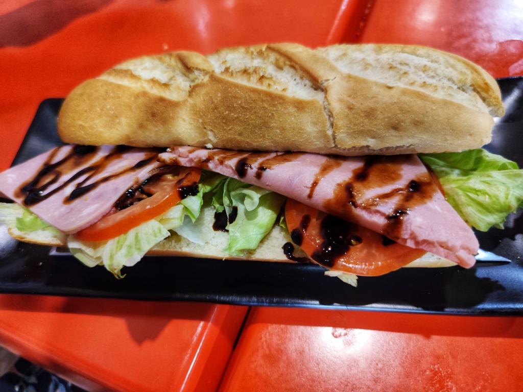 Carta de Restaurantes en Zaragoza, Bocatart, Hitchcock