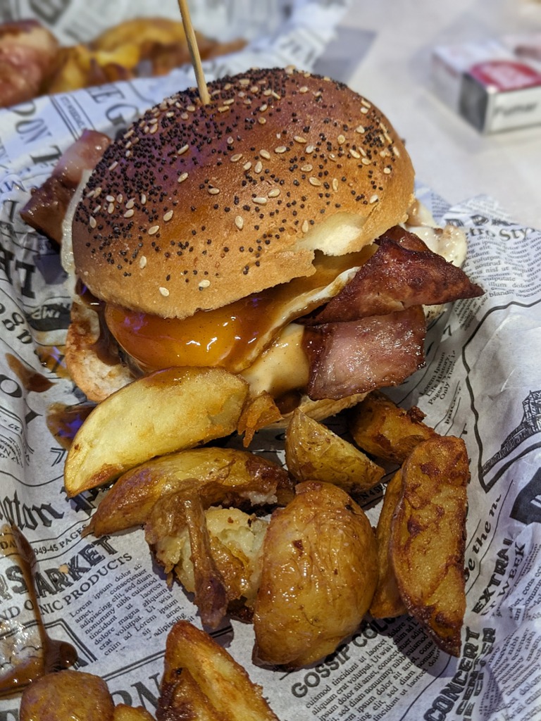 Menu of Restaurants in Zaragoza, BogBar - Cervecería en Zaragoza, Clasic smash
