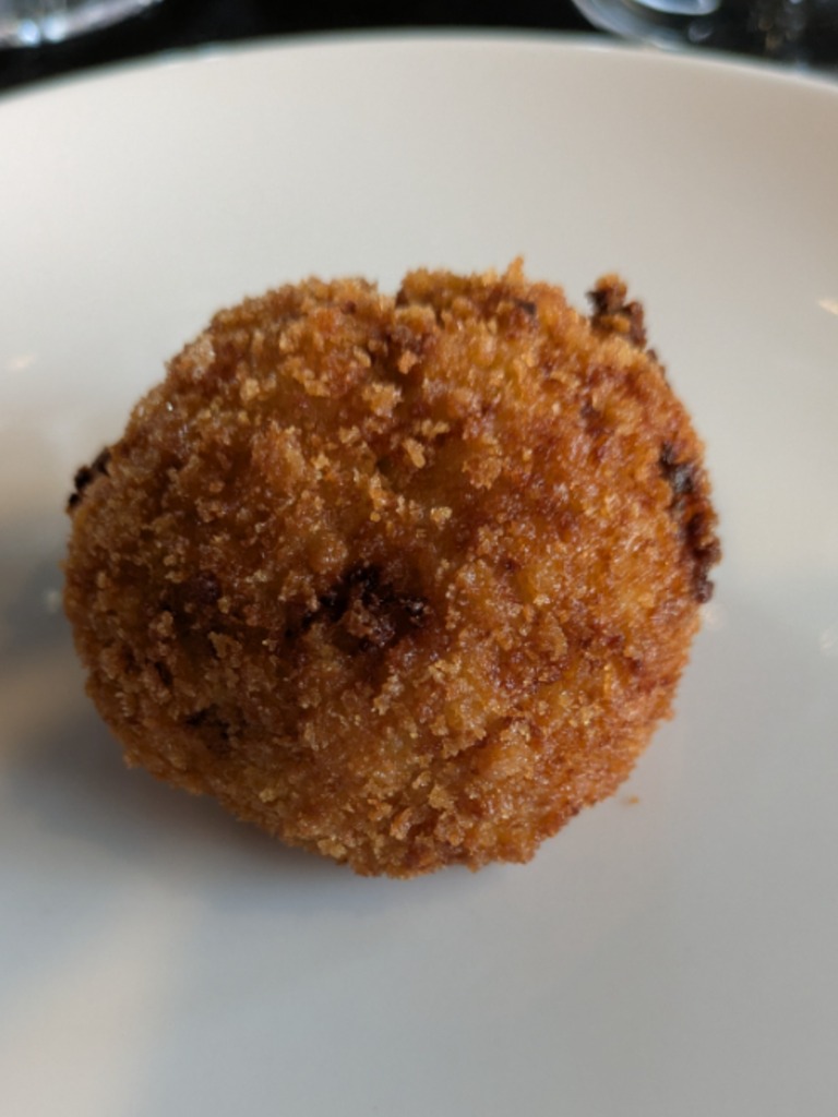 Carta de Restaurantes en Zaragoza, BuleBar Montecanal - Restaurante - Arrocería, Croqueta de ternasco