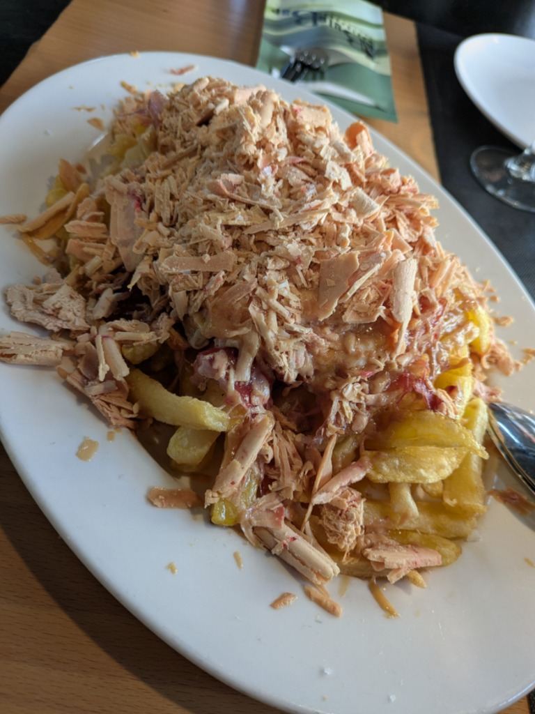Carta de Restaurantes en Zaragoza, BuleBar Montecanal - Restaurante - Arrocería, Huevos rotos Bulebar