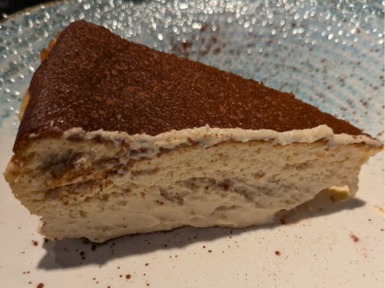 Carta de Restaurantes en Zaragoza, BuleBar Montecanal - Restaurante - Arrocería, Tarta de queso con galleta Lotus
