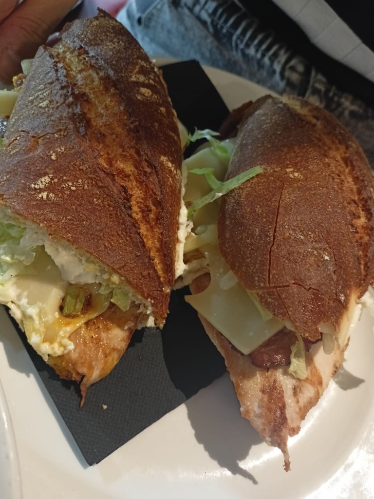 Carta de Restaurantes en Zaragoza, La Comarca Matarraña, Bocadillo Rafales
