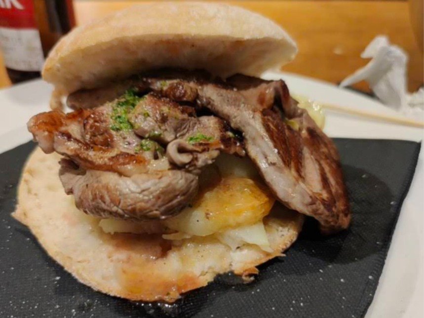 Carta de Restaurantes en Zaragoza, Restaurante La Marula, Bocadillo de ternasco