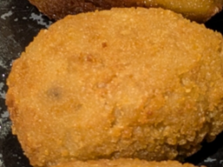 Carta de Restaurantes en Zaragoza, Restaurante La Marula, Croqueta de jamon