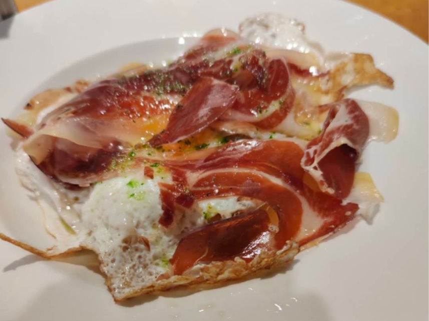 Carta de Restaurantes en Zaragoza, Restaurante La Marula, Huevos rotos con jamón ibérico