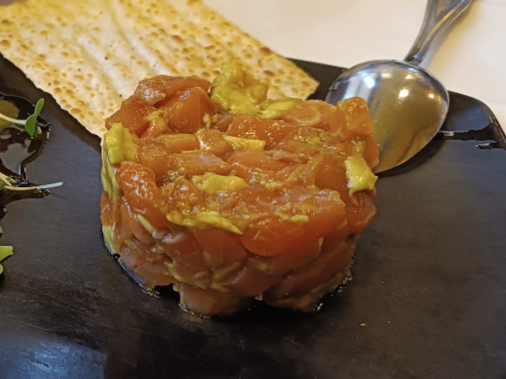 Carta de Restaurantes en Zaragoza, Restaurante La Tagliatella | Jerónimo Zurita, Zaragoza, Steak tartar italiano