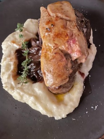Carta de Restaurantes en Zaragoza, Restaurante Voltereta, Carrillera ibérica al Oporto