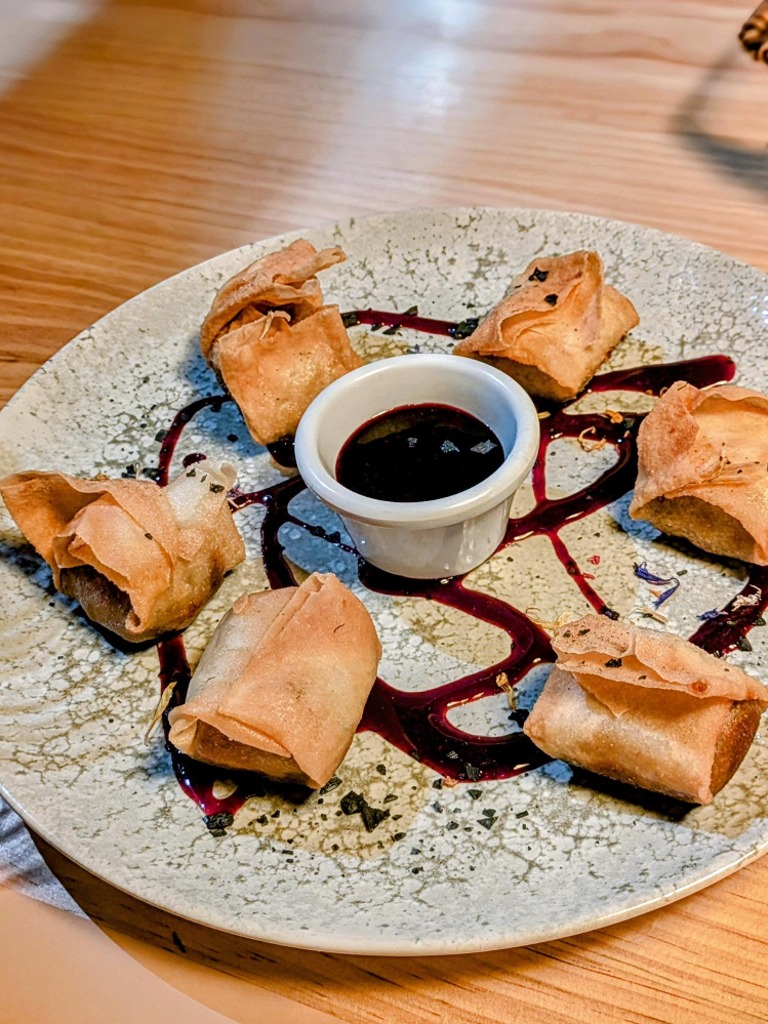 Gastronomy recommendation in Zaragoza: Wanton de rabo y vino tinto